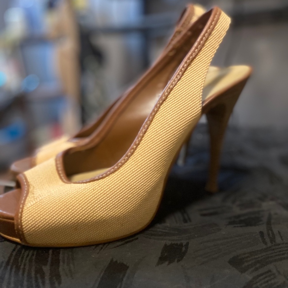 Westies -Tan Stilettos